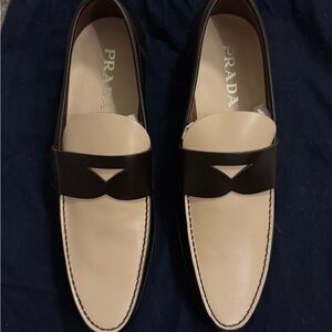 Prada Brand New Vintage Men's Tan and Brown Loafers. AUTHENTIC! US/EU 7 size.
